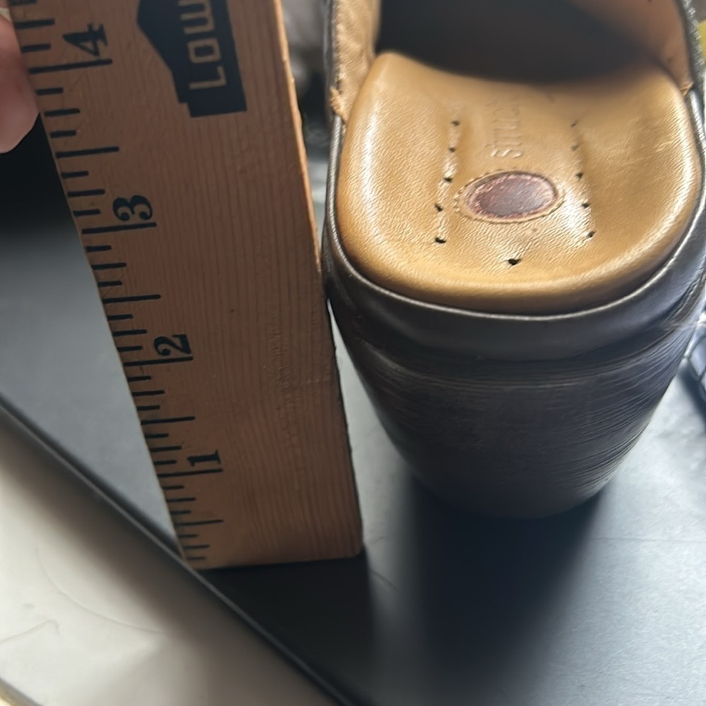 Clark's Unstructured Brown Leather Mules Clogs Stitched Blue Floral 8M - Picture 8 of 9